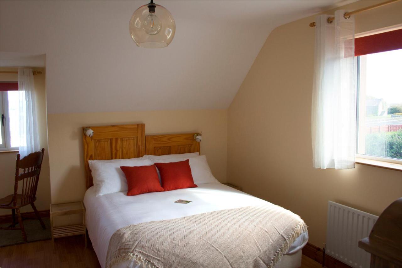 בליליפין Madra Rua Organic Accommodation מראה חיצוני תמונה